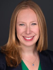 Julie Lammers Headshot